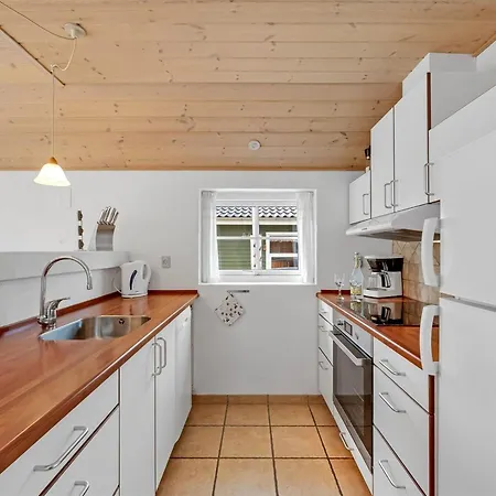 Herminia - 350m To The Fjord By Interhome